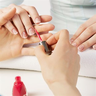 Lonnie's Nails Spa & Waxing in Modesto