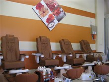 V&V Nails in Delray Beach