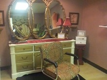 Natural Opulence Salon in Memphis