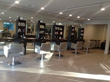 Enliten Salon in Hilton Head Island