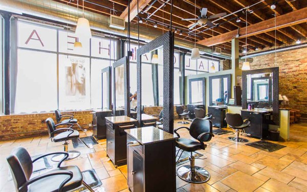 Salon Heaven in Chicago