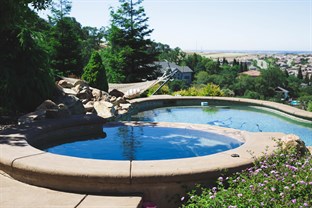 Pool Services Walnut Creek in Walnut Creek