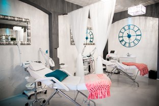 Mod Facial Bar in Flower Mound