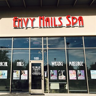 Envy Nails Spa in Frisco