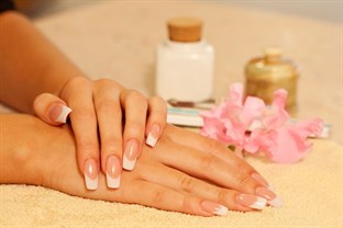 Illuminations Hair & Nail Spa in Pembroke Pines