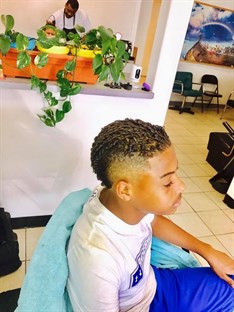 Cut Addiction Barber & Beauty Shop in Houston