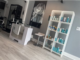 Kolazh Hair Gallery in Melbourne